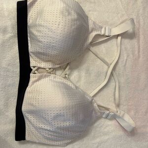 Victoria’s Secret Wireless Lightly Padded Sports Bra in White